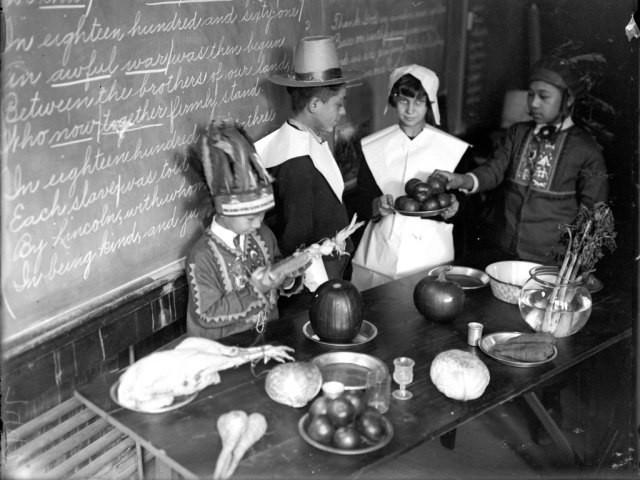kids-reinact-thanksgiving-c-1923